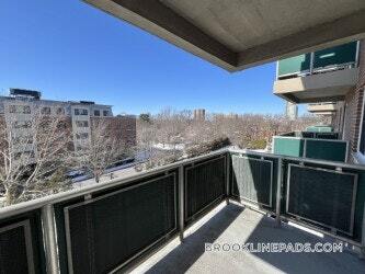 Building Photo - 185 Freeman St