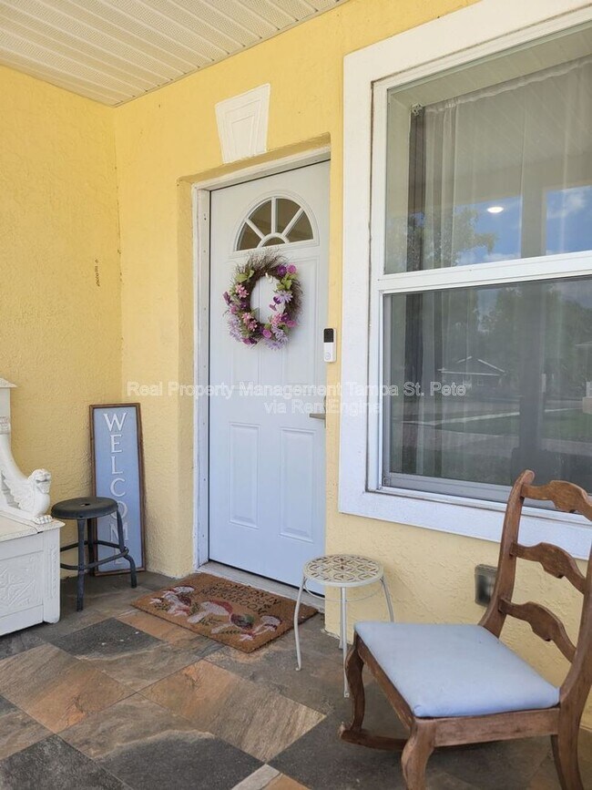 Building Photo - 1711 E New Orleans Ave