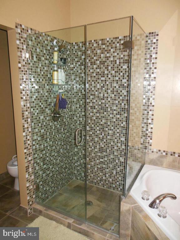 Building Photo - 25838 Norrington Square