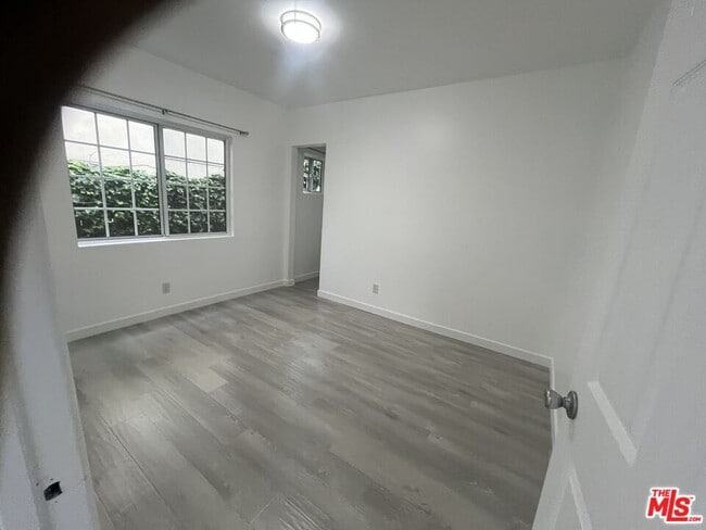 Building Photo - 849 San Miguel Ave