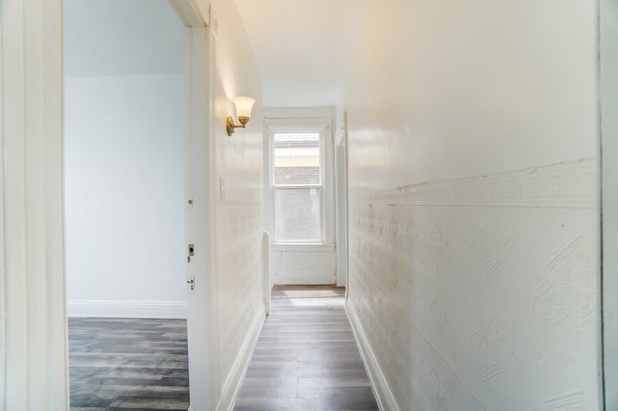 Building Photo - 1768 Williams Ave