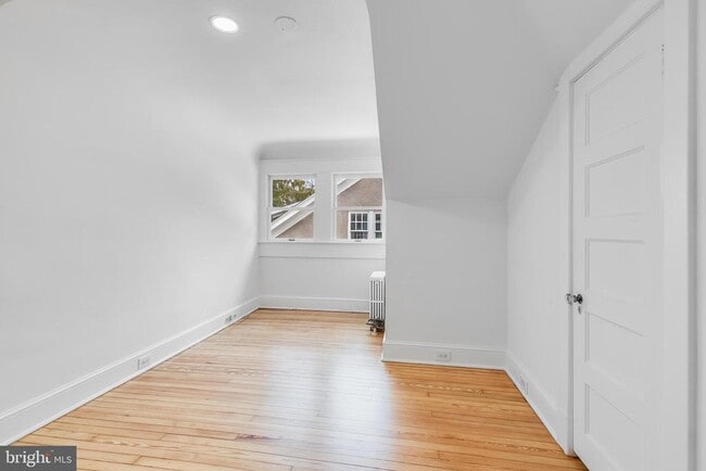 Building Photo - 2950 Macomb St NW