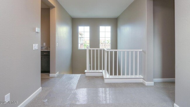 Building Photo - 1945 W Yellowstone Way