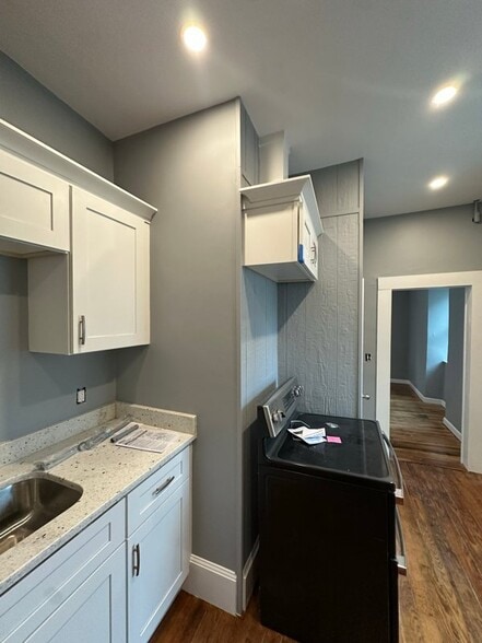 Building Photo - 9 West St