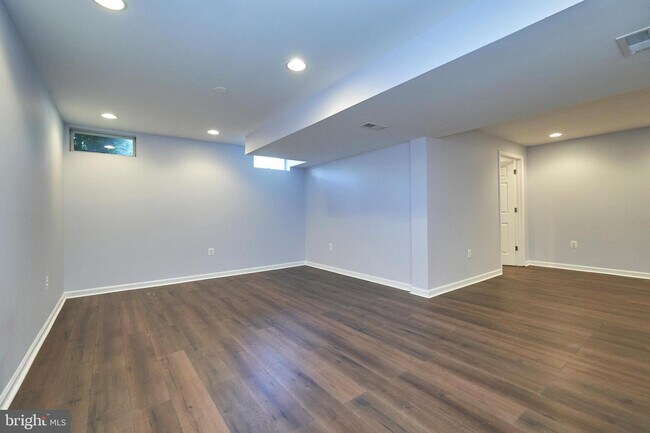 Building Photo - 44242 Frogtown Way