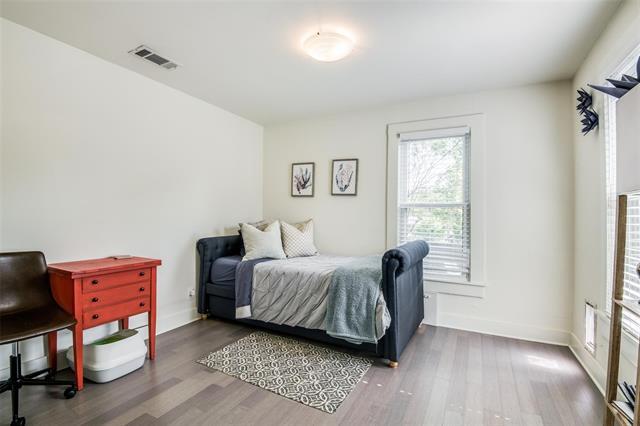 Building Photo - 816 Cristler Ave