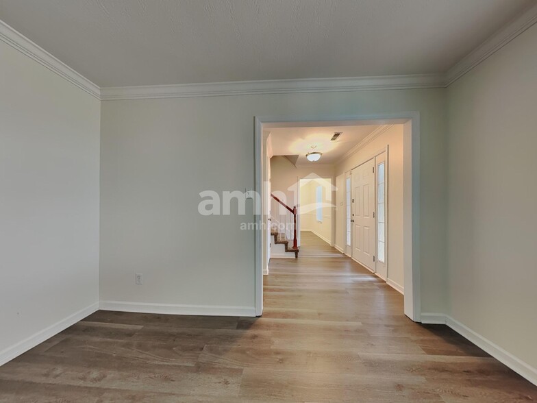 Building Photo - 8617 Rayworth Trl