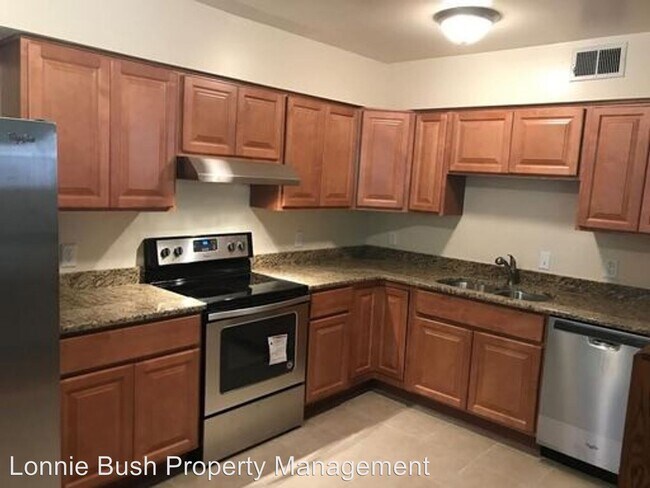 Building Photo - 337 W Bute St