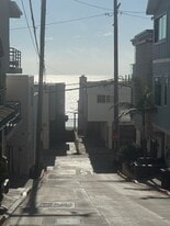 Building Photo - 128 Shell St