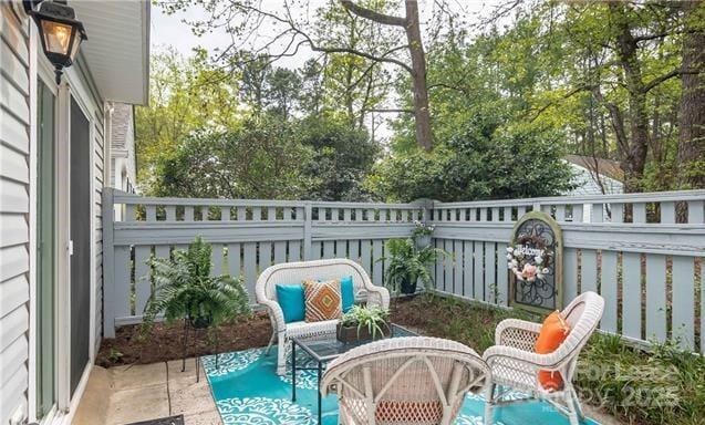 Building Photo - 8513 Pine Thicket Ct