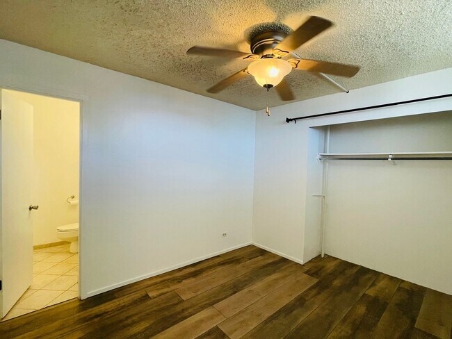 Building Photo - Partly Furnished 3-bedroom, 1.5-bath condo...