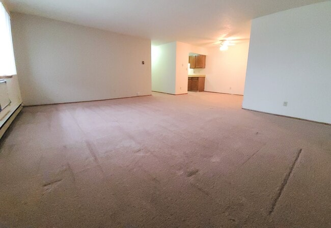 Primary Photo - Northwoods Apartments