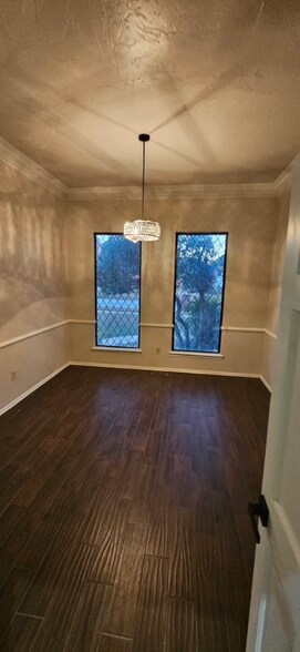 Building Photo - 1209 NW 198th St