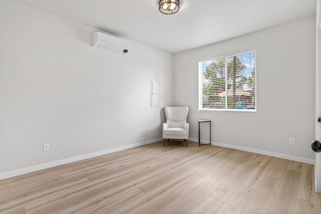 Building Photo - $2,500 - 3 Bed / 2 Bath Brand New Construc...