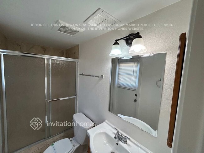 Building Photo - 7208 W Monterosa St