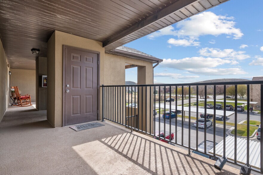 Balcony/Storage Room - 3585 E Rock Creek Rd #11