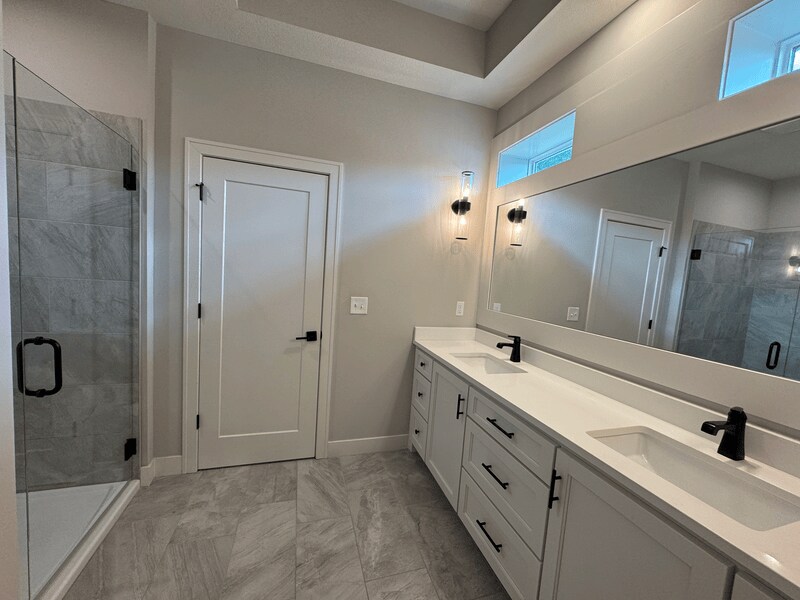 Building Photo - 1613 SW Hedgewood Ln