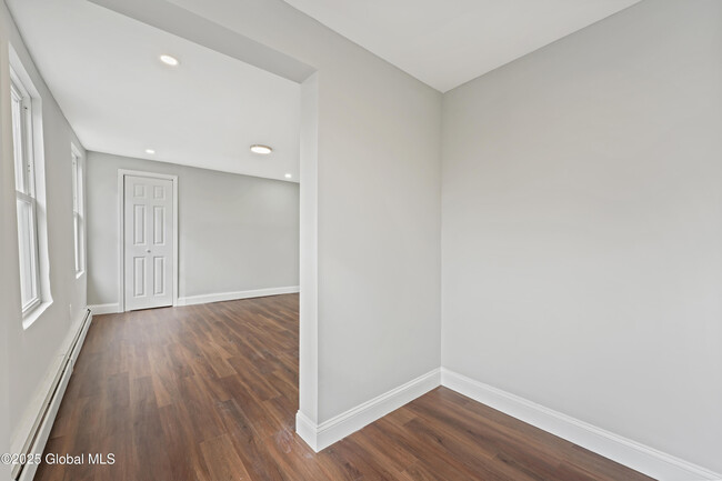 Building Photo - 69 2nd St