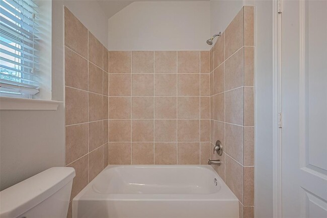 Building Photo - 24523 Carlton Springs Ln