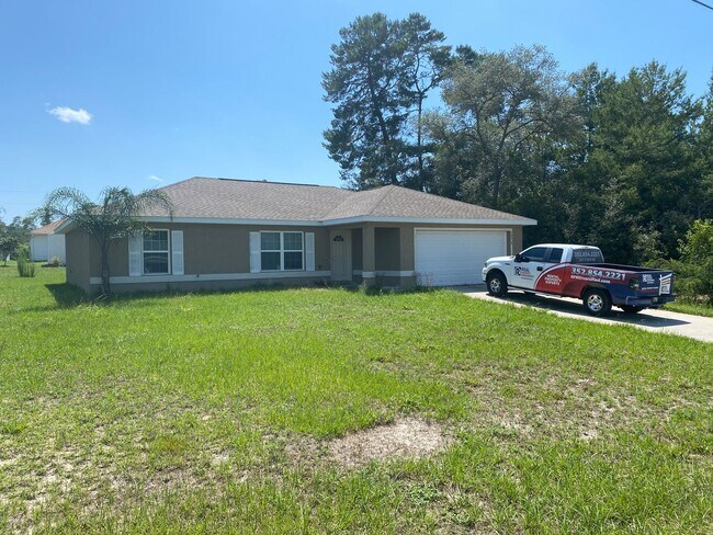 Building Photo - 16618 SW 31st Cir