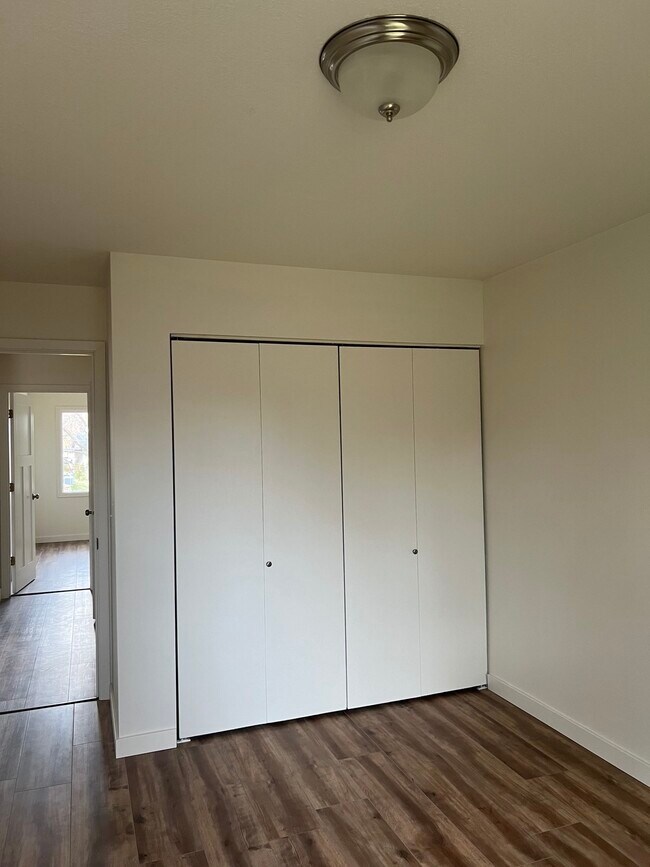 Upper bedroom #1 - 4060 Cinnabar Dr