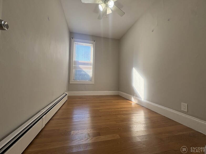 Building Photo - 23 Elmer St