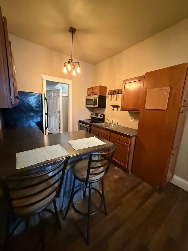 Building Photo - ADI - Superior