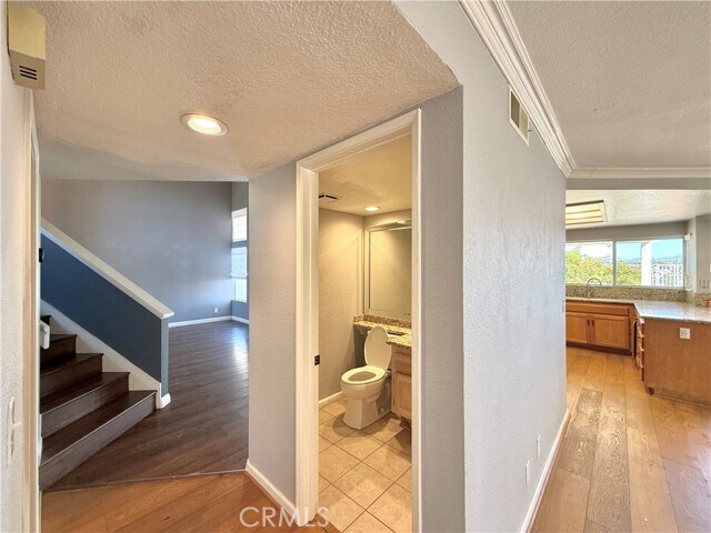 Building Photo - 27470 Bolandra Ct