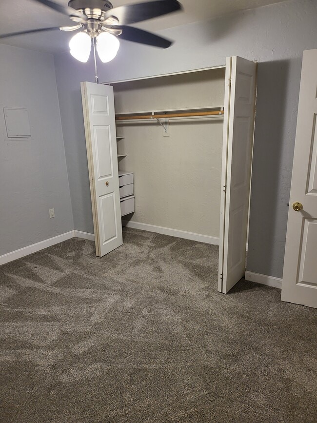 Master bedroom had floors replaced 3 years ago - 17 Federal St