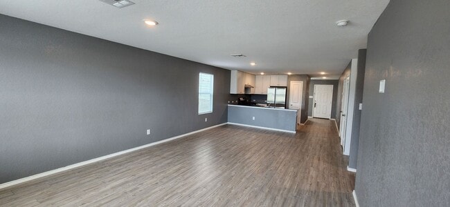 Building Photo - 4-bed, 2-bath gem in Hidden Trails- Bulverde TX- 4/2/2-6013 Companion Loop