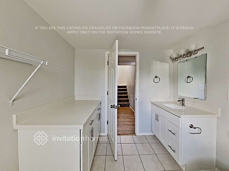 Building Photo - 19606 Peak Pl