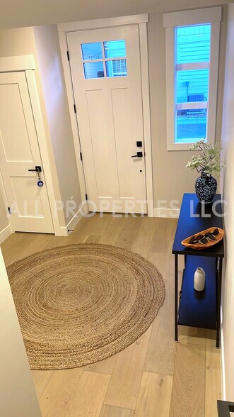 Building Photo - 8059 W 52nd Dr