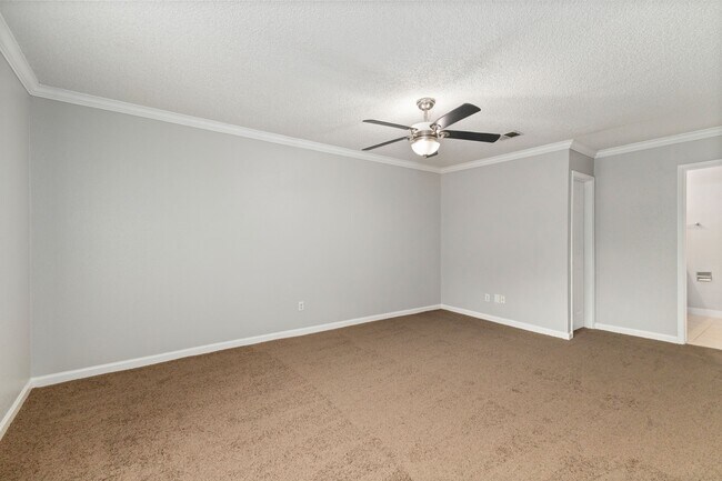 Building Photo - 9516 Pagewood Ln