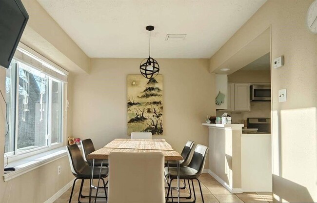 Building Photo - 3834 Carya Cir