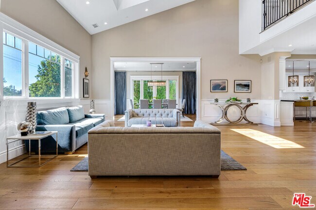 Building Photo - 19633 Wells Dr