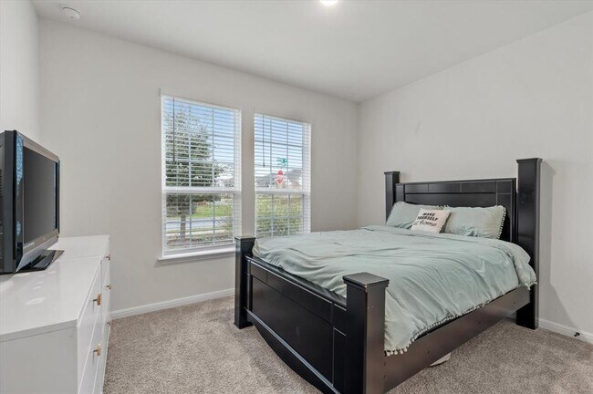 Building Photo - 111 Beryl Wy