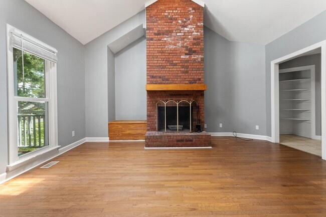 Building Photo - 918 Old Zebulon Rd