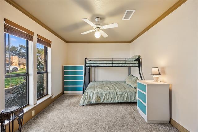 Building Photo - 18409 Shore Dr