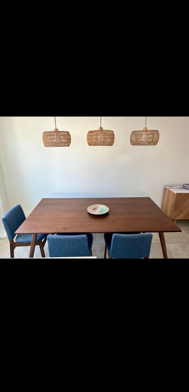 Building Photo - 3448 Copley Ave