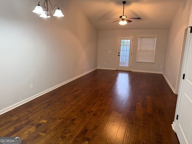 Building Photo - 187 Buckhaven Way