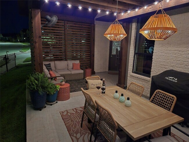 Building Photo - 14437 Greymoore Cir