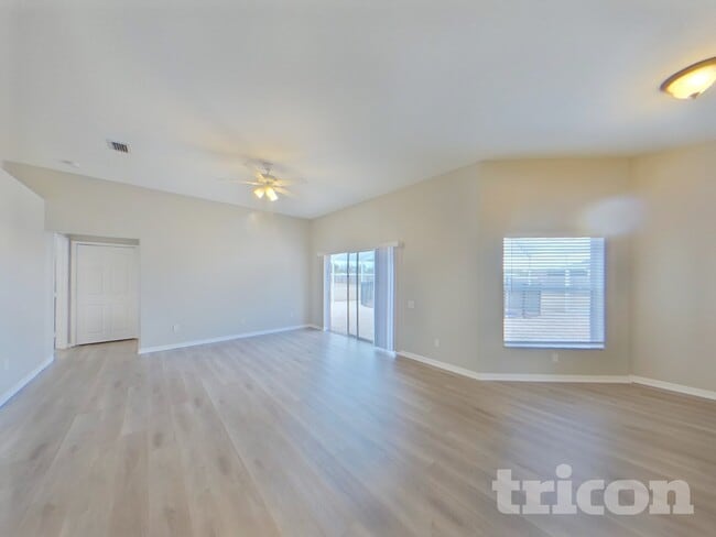 Building Photo - 4412 Windmill Pointe Dr