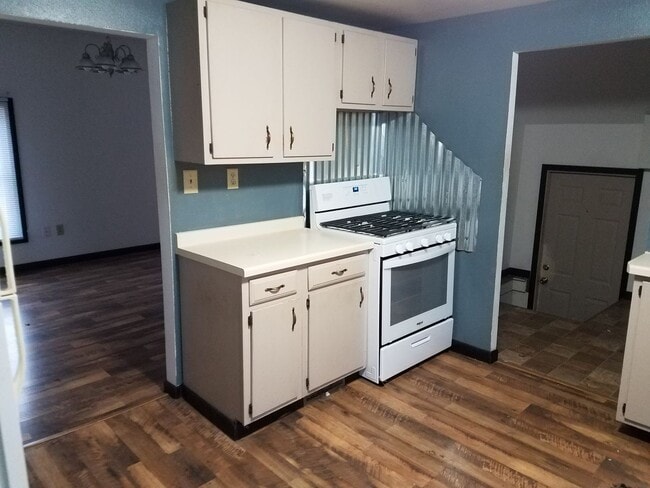 Building Photo - nre1633