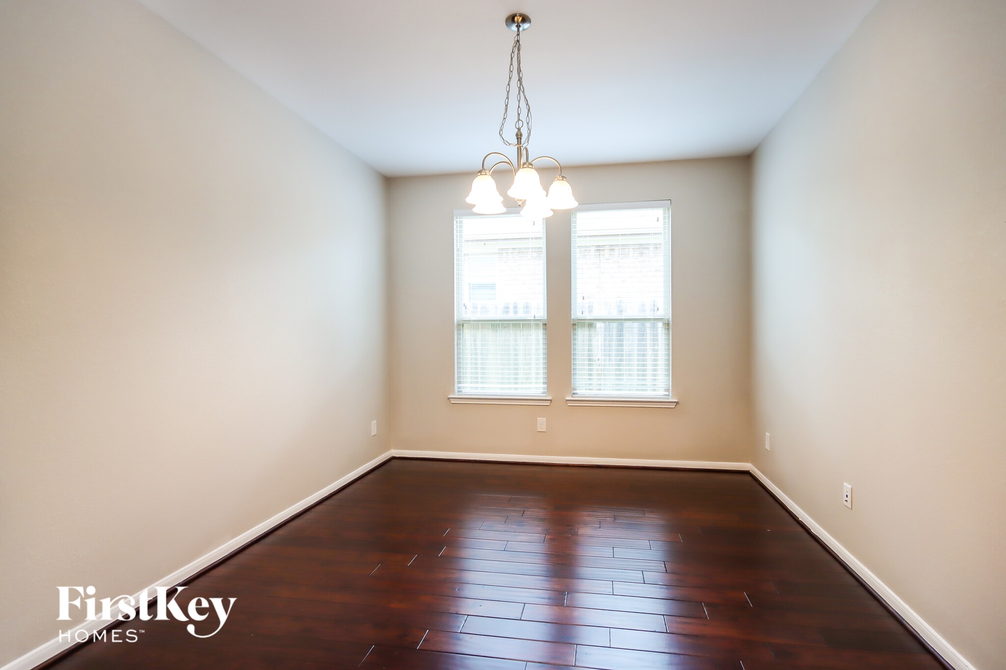 Building Photo - 183 Knollbrook Cir