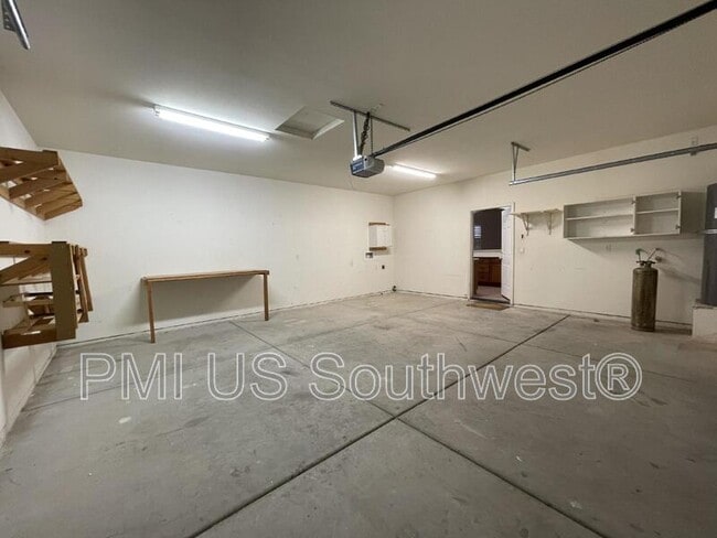 Building Photo - 4433 Via Rialto Ln