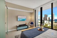 Building Photo - 90 NE 17th St