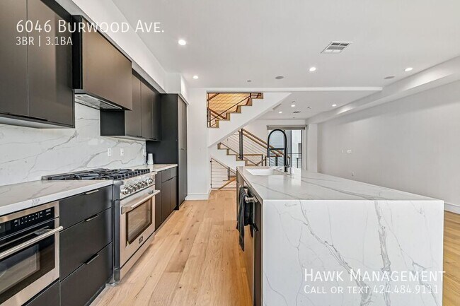 Building Photo - 6046 Burwood Ave