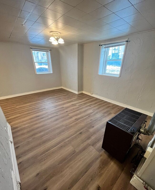 Building Photo - Jackson Studio Suites