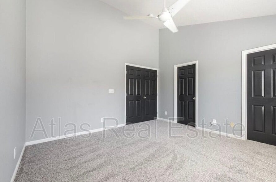 Building Photo - 5728 E 127th Ave