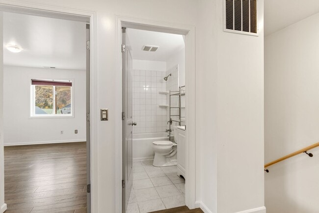 Building Photo - 3 Bedroom, 2 Bathroom Home with Full Finished Basement